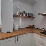 Apartman Parralue Front *